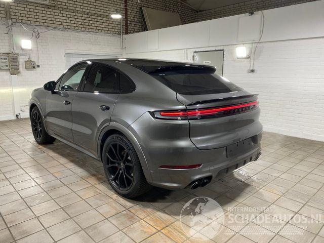 Porsche Cayenne GTS Coupe PANO/CHRONO/HUD/360/NAVI