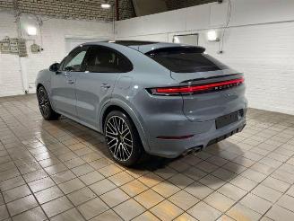 skadebil auto Porsche Cayenne S E-Hybrid Coupe CHRONO/PANO/HUD/AHK/360 2025/2