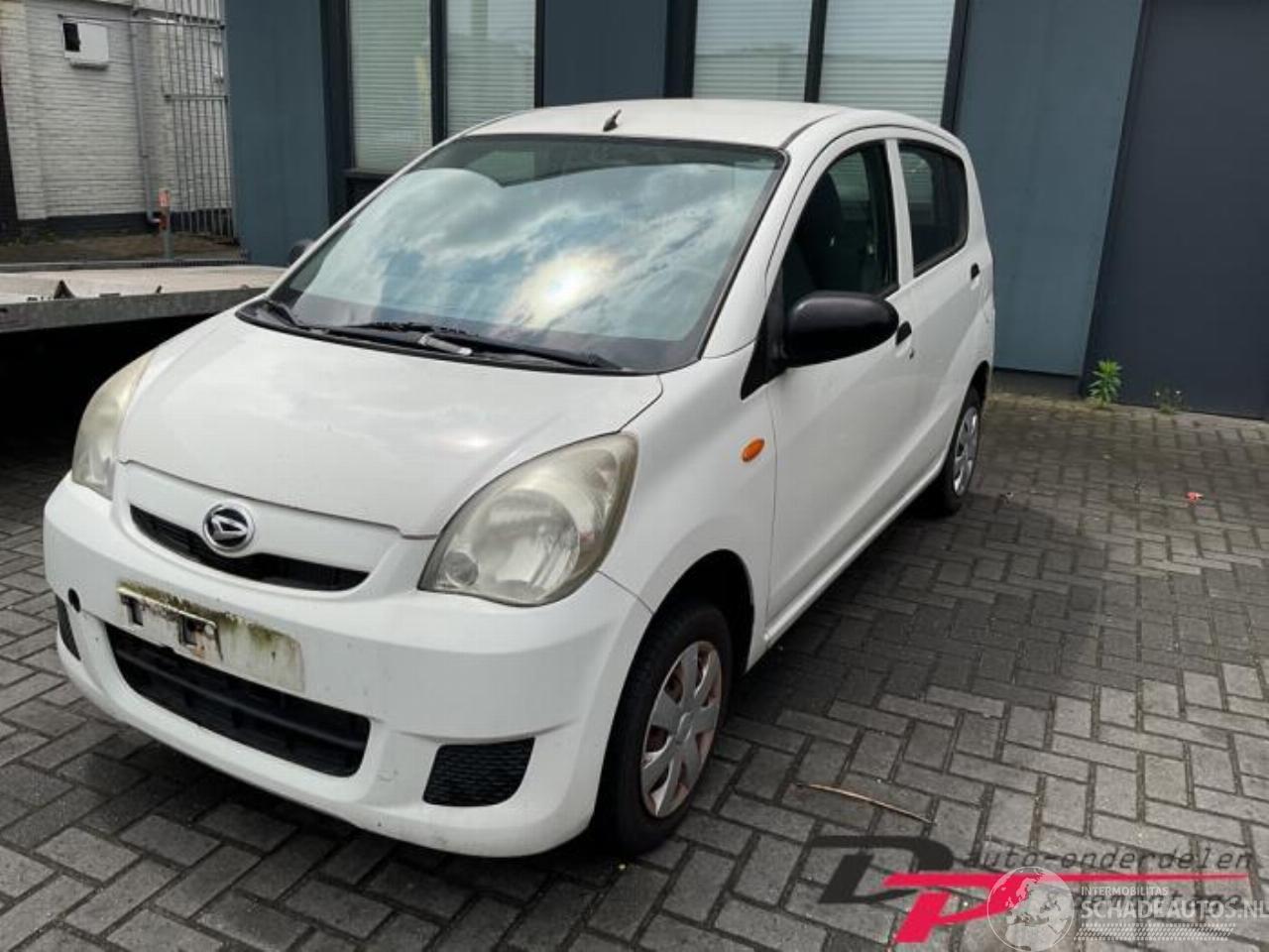 Daihatsu Cuore Cuore (L251/271/276), Hatchback, 2003 1.0 12V DVVT