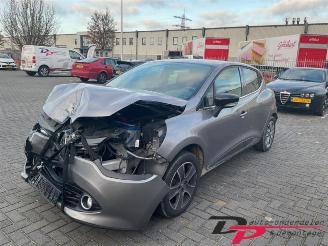 Dezmembrări autoturisme Renault Clio Clio IV (5R), Hatchback 5-drs, 2012 / 2021 0.9 Energy TCE 90 12V 2014/7