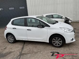 Peugeot 208 208 I (CA/CC/CK/CL), Hatchback, 2012 / 2019 1.0 Vti 12V PureTech picture 4
