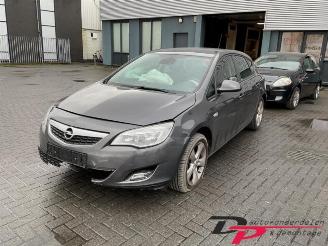Sloopauto Opel Astra Astra J (PC6/PD6/PE6/PF6), Hatchback 5-drs, 2009 / 2015 1.4 Turbo 16V 2010/11