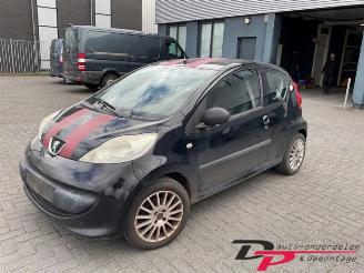Salvage car Peugeot 107 107, Hatchback, 2005 / 2014 1.0 12V 2007/7