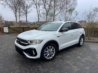 damaged passenger cars Volkswagen T-Roc T-Roc R 4Motion 300ps Camera AHK IQ-Lights2025 VOL! 2025/3