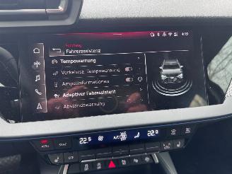 Audi A3 A3 Sportback 30 TFSI S-Line Camera Ambiance VOL picture 7