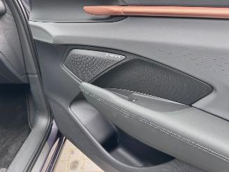 Cupra Terramar Cupra Terramar 1.5 e-Hybrid 200 kW VZ PANO Camera HUD VOL !! picture 40