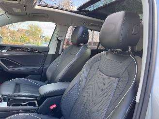 Volkswagen Tayron Tayron 1.5 TSI eHybrid 150 kW Elegance PANO HUD Trekhaak VOL! picture 3