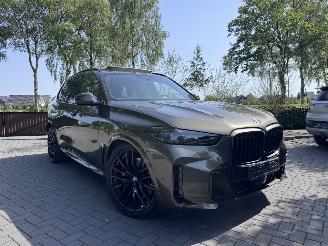 damaged passenger cars BMW X5 X5 50e xDrive M Sport PANO LUCHTVERING 360 LEDER MATRIX HUD VOL VOL 2024/1