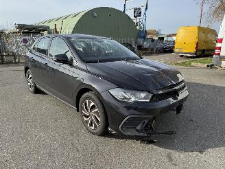 Unfallwagen Volkswagen Polo 1.0 TSI Life Automaat 2024/1
