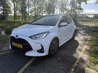  Toyota Yaris 1.5 Hybrid Dynamic 2021/6