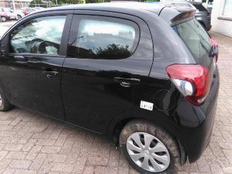 Peugeot 108 108, Hatchback, 2014 1.0 12V VVT-i picture 13