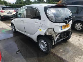 Peugeot iOn iOn, Hatchback 5-drs, 2010 iOn picture 2