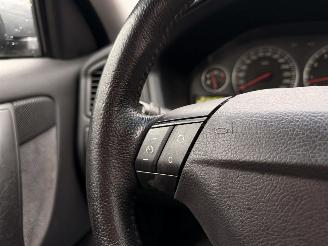 Volvo S-60 2.0T MOMENTUM AUTOMAAT! RIJDBAAR picture 21