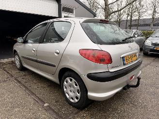 Peugeot 206 1.4 Gentry Airco picture 7
