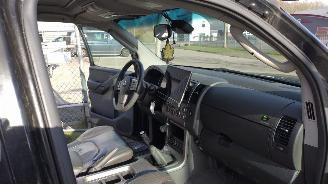 Nissan Path-finder 2.5 DCI BAD ASS Edition Grijs kenteken beest van een auto picture 16