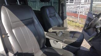 Volkswagen Transporter 2.5 TDI dubbele cabine automaat leer motor klinkt als nieuw!Marge auto! picture 15