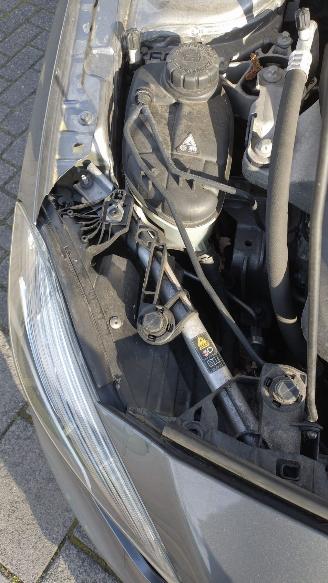 Mercedes A-klasse A 250 AMG Prestige Sport Super nette auto met rijdbare schade picture 28