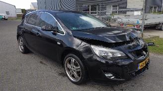  Opel Astra 1.4 Turbo Sport Cosmo Leuke auto motor loopt auto rijdt! 2010/1