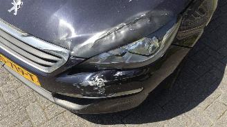 Peugeot 308 1.6 hdi premium euro6 rijdbare schade ! picture 4