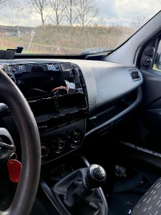 Opel Combo VAN picture 10