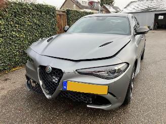 Alfa Romeo Giulia 2.9 V6 NRING 650 PK -CARBON -AKROPOVIC-TUNING - keramische remmen picture 3