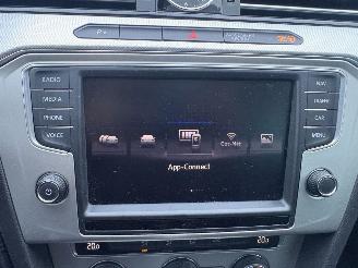 Volkswagen Passat TSI SPORT PANORAMA AUTOMAAT 150PK picture 25