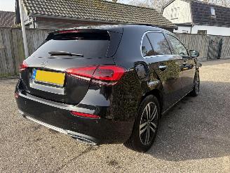 Mercedes A-klasse 250 e HYBRID PANO-AUTOMAAT-SFEER-VOL LEER-BURMESTER AUDIO picture 4