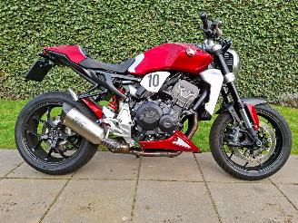 Schade motor Honda  CB1000R SC-R Custom Naked Race 2018/1