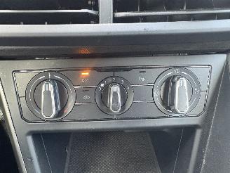 Volkswagen Polo 1.0 TSI SPORT 145 DKM NAP picture 17