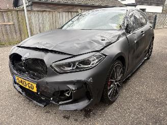 BMW 1-serie 118 M-SPORT 140 PK  AUTOMAAT PANORAMA NAP !!! picture 8