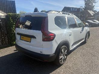  Dacia Jogger 1.0 TCe 100 ECO-G Expression 7 persoons 2025/4