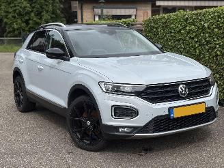 Volkswagen T-Roc 1.5 TSI SPORT 150 PK AUTOMAAT PANORAMA picture 5