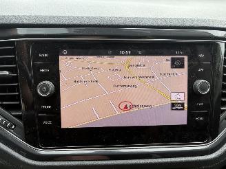 Volkswagen T-Roc 1.5 TSI SPORT 150 PK AUTOMAAT PANORAMA picture 18