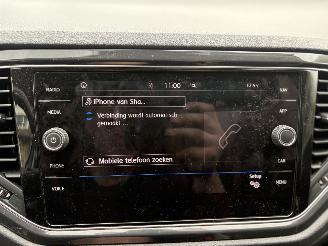 Volkswagen T-Roc 1.5 TSI SPORT 150 PK AUTOMAAT PANORAMA picture 21