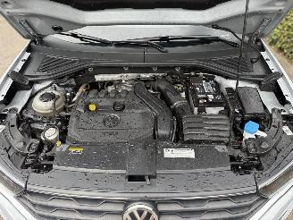 Volkswagen T-Roc 1.5 TSI SPORT 150 PK AUTOMAAT PANORAMA picture 24