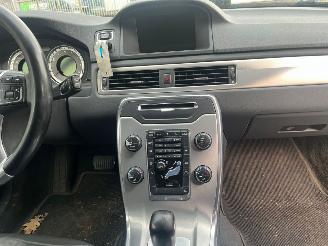 Volvo V-70 1.6 T4 16V Combi/o  Benzine 1.596cc 132kW (179pk) FWD 2010-10/2015-12 (BW48) B4164T picture 16