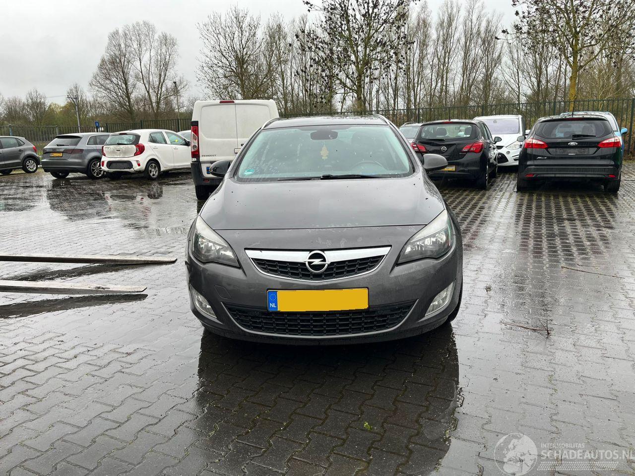 Opel Astra SPORTS TOURER