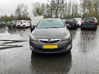  Opel Astra SPORTS TOURER 2012/1