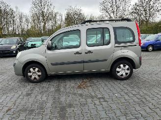 Renault Kangoo 1.6 16V MPV  Benzine 1.598cc 78kW (106pk) FWD 2008-02 (KW0D; KW2D; KW4D) K4M830; K4MG8 picture 4