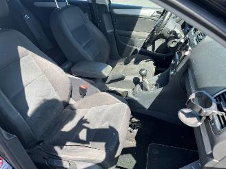 Volkswagen Golf 1.4 TSI 122 16V Hatchback  Benzine 1,390cc 90kW (122pk) FWD 2008-10/2012-11  CAXA picture 15