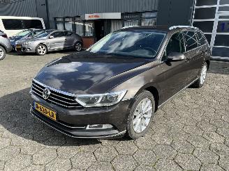 Vaurioauto  passenger cars Volkswagen Passat 1.8 TSI Business Edition R 2017/4