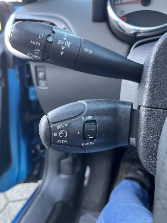 Peugeot 207 1.6 VTi Premiere picture 10