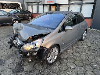 damaged passenger cars Opel Corsa 1.6 16V OPC LINE 2011/6