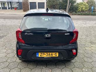 Kia Picanto 1.0 MPi DynamicLine picture 6