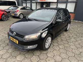 krockskadad bil auto Volkswagen Polo 1.2 16V Trendline 2009/12
