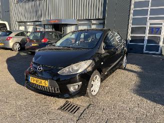 Schadeauto Mazda 2 1.3 HP 5 Deurs 2010/11