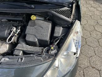 Peugeot 207 SW 1.4 16V VTI picture 25