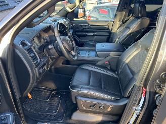 Dodge Ram 1500 Limited 5.7 V8 CC 4X4 picture 19