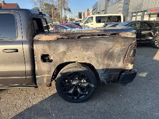 Dodge Ram 1500 Limited 5.7 V8 CC 4X4 picture 21