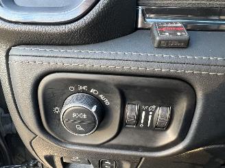 Dodge Ram 1500 Limited 5.7 V8 CC 4X4 picture 15